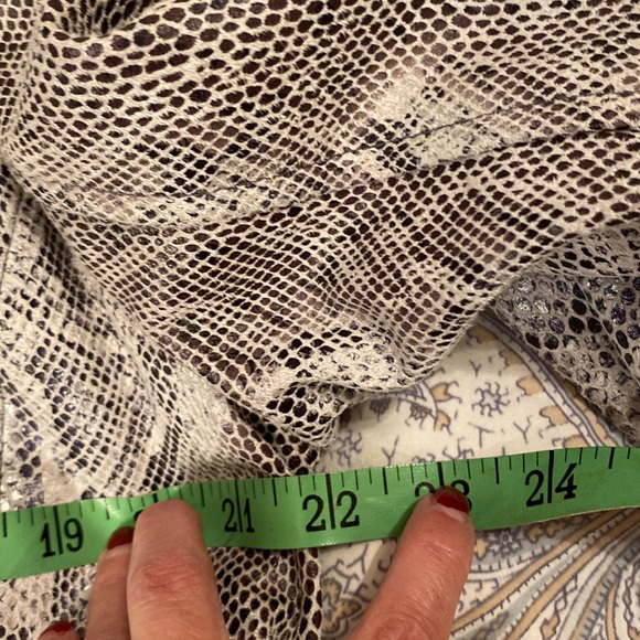 KUT from the Kloth Faux
Snakeskin Jacket, Size: XL - Picture 8 of 11